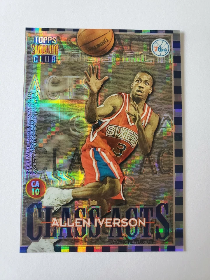 ALLEN IVERSON MUTOMBO 1996-97 ESTADIO CLUB CLASE ACTOS REFRACTOR ATÓMICO NOVATO Foto 1 de 4