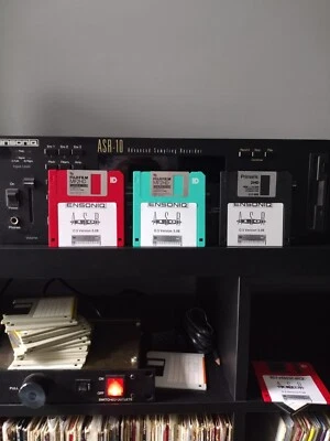 Ensoniq ASR 10 Betriebssystem 3.08 Diskette mit Instrumenten  - Bild 1 von 3