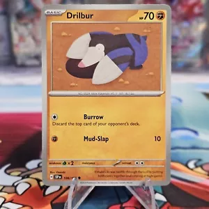 Drilbur 108/191 - Non Holo - Scintille Urgenti - Pokemon TCG - NM/M - Foto 1 di 2