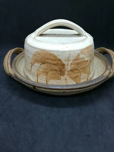 Vintage Studio Pottery Cheese Dome and Plate. - Picture 1 of 4