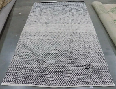 BLACK / IVORY 5' X 8' Damaged Rug Reduced Price 1172564555 MTK601A-5 - Image 1 of 3