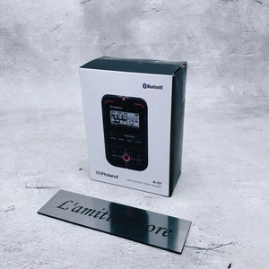 Roland R-07 BK Black High Resolution Audio Recorder Bluetooth Remote R07 Japan - Picture 1 of 18