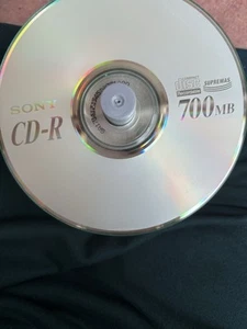 Sony Supermas CD-R 700Mb 40+ Recordable Discs – New, Unused, Open Box40+. 3345 - Picture 1 of 4