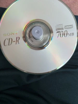 Sony Supermas CD-R 700Mb 40+ Recordable Discs – New, Unused, Open Box40+. 3345 - Image 1 of 4