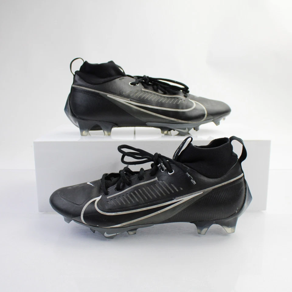 Nike Vapor Football Cleat Men's Black/White Used - Image 1 of 1