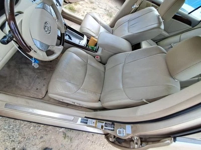 Toyota Avalon 2010 retractor de cinturón de seguridad delantero fabricante de equipos originales usado 4 puertas 132 k millas Foto 1 de 4