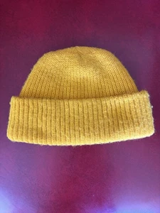 Vintage 70s Streetwear Blank Ribbed Knit Winter Beanie Hat Yellow Goldenrod 80s - Picture 1 of 7