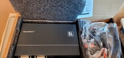 Kramer VM-400HDCPXL 1:4 4K60 4:2:0 DVI Distribution Amplifier - Image 1 of 4