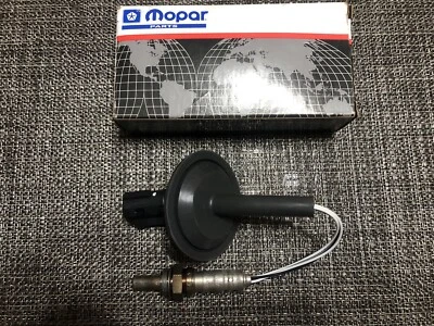 Dodge Chrysler Caravan Voyager 1999-2000 sensor de oxígeno 4727225AB fabricante original Mopar Foto 1 de 4