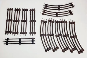 Lot Of 12 Vintage “O” Scale/Gauge 3 Rail Model Train Track 7-Curve & 5-Straight - Picture 1 of 6