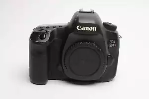 Canon 5DSR 50.6MP DSLR Body, batt+charger+CF 70K Acts, still great - Picture 1 of 13