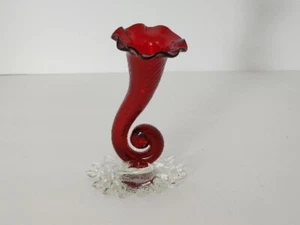 Art Glass Ruby Red Ridded Ruffle Fluted Trumpet Bud Vase With Ice Splatter Base - Picture 1 of 21