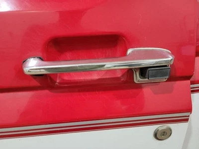 Manija de puerta exterior F250HD 1997 570460 Foto 1 de 4