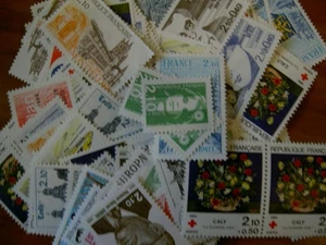 Unterseite 100 Marken zu 2,10 Franken oder 32,01 Euro - Bild 1 von 1