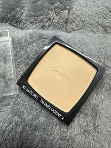 Chanel natural finish pressed powder 30 Naturel-transculent 2 Full Size 15g - Picture 1 of 4