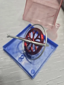 Giroscopio Bilanciere Metallo Antigravità Spinning Top - Foto 1 di 7