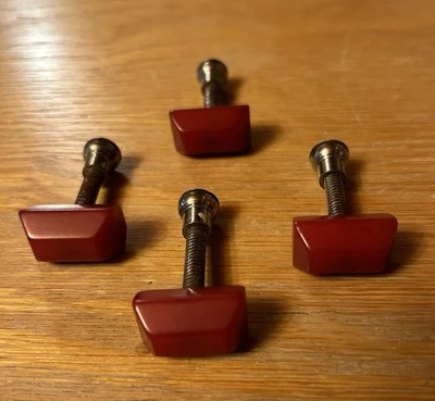 Lote de 4 tiradores de cajón de baquelita roja vintage  Foto 1 de 2