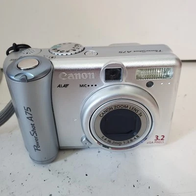 Canon PowerShot A75 3.2MP Digital Camera FOR PARTS - Image 1 of 4