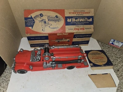 Camión de bomberos Eldon Big Poly Pumper Seagrave de colección años 50/60, caja, 909 Foto 1 de 4