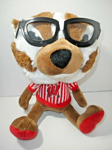 TEAM NERDS STUDY BUDDY UNIV OF WISCONSIN PLUSH BUCKY BADGER 2011 Cover