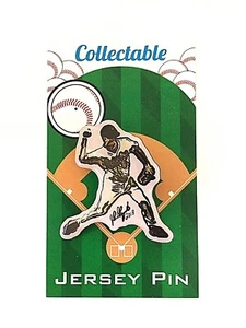 Baltimore Orioles Cal Ripken, Jr. jersey lapel pin-Classic Collectible-IRON MAN - Picture 1 of 1