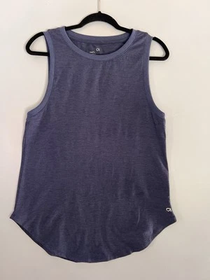 Camiseta GAP Azul Sin Mangas Muscular Talla Pequeña Color Azul. Muy suave y elástico Foto 1 de 4