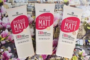 Essence Instant Matte Makeup 18H Super Long Lasting Mineral Powder Matte Complex - Picture 1 of 5