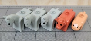 Lego Duplo Farm Animal Figures lot of 5 Horses Bull Pig Vintage - Picture 1 of 2