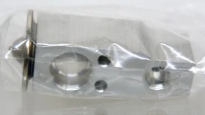 759097 A/C Expansion Valve By Compressor Works 98-10 Toyota/Lexus 7073 - Bild 1 von 5