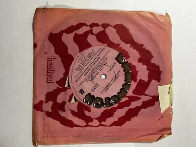 Vintage 45 RPM Single FREE UNTRACK POST NORMAN GUNSTON Salute to ABBA Hors Doeuv - Image 1 of 4