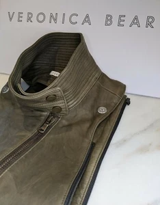 NUEVO CON ETIQUETAS VERONICA BEARD Dickey MOTO CUERO Verde Oliva Inserto 4 Chaqueta Precio de venta sugerido por el fabricante $550 - Imagen 1 de 10