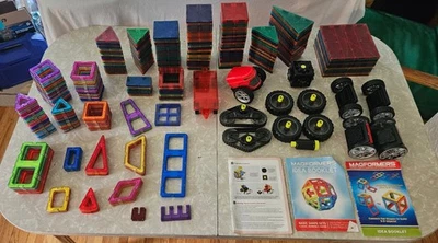 Lot 320 MAGFORMERS Magnetic MAGNA TILES Build STEM Set VEHICLE Car - Image 1 of 4