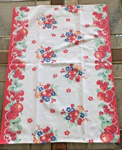 Vintage 40's Retro Kitchen Cotton Tea Towel Red Fruits & Florals Border Print - Picture 1 of 5