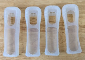 4 x Nintendo Wii Genuine Wiimote Controller Sleeve Official Silicone Covers - Picture 1 of 8