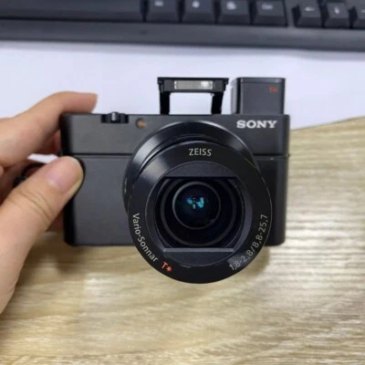 Sony DSC-RX100 III RX100M3 Digital Camera 20.1 MP SLR Built-in WiFi NFC 85% New - Image 1 of 4