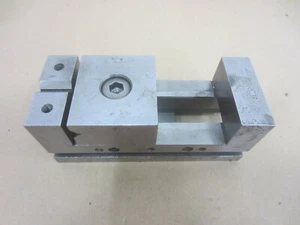 Flachschleifmaschine Schleifschraubstock Präzisonsschraubstock Schraubstock F+S - Bild 1 von 12