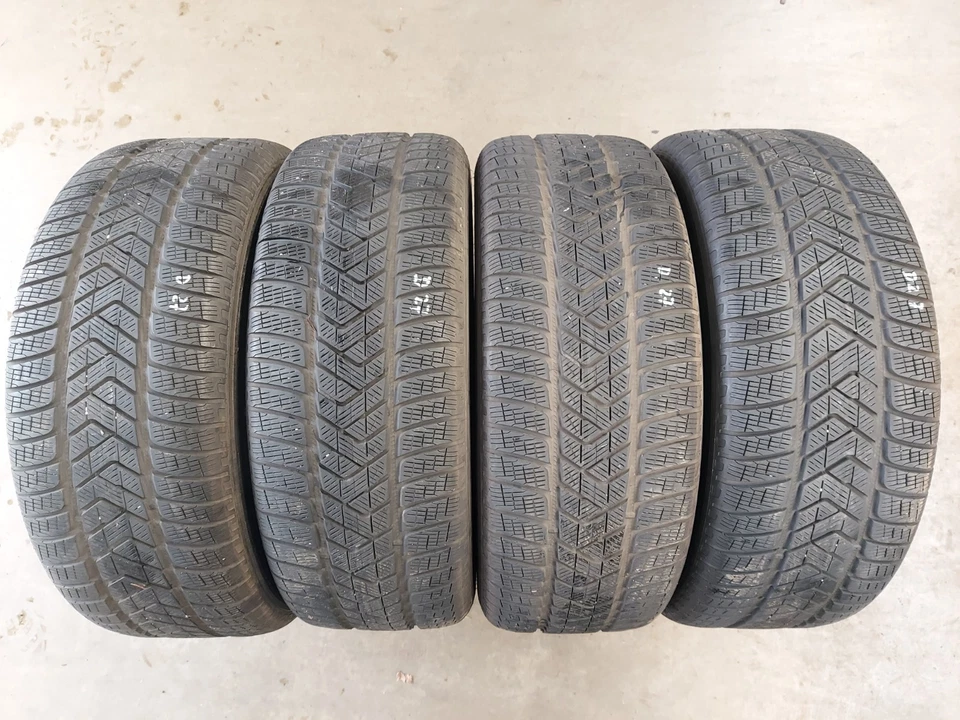 2x 255/60 R18 112H Pirelli Scorpion Winter - 6,0mm+5,5mm Sculpture Restante - Photo 1/4
