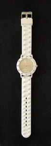 Women's Aeropostale White Watch 07/2012 Rubber Band 5.5"-7.5" New Battery - Picture 1 of 4