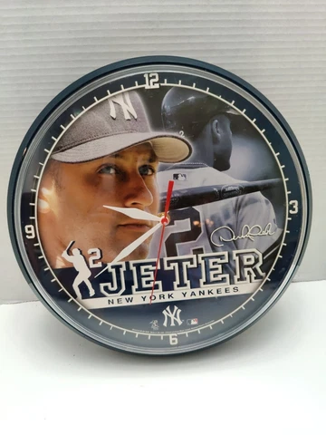 2006 WinCraft New York Yankees Derek Jeter Wall Clock Cover