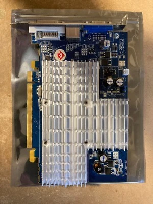 Diamond ATI Radeon X1300 PCIe Graphics Card 512MB VGA DVI - X1300PCIE512 - Image 1 of 2