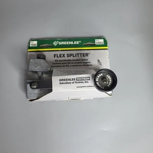 GREENLEE FLEX SPLITTER 1940 - FLEXIBLE CONDUIT CUTTER - BRAND NEW - Picture 1 of 3