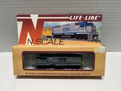 Life Like N Scale #7842 GP-38 Locomotive CSX Train #6638 LOOKS NEW - Image 1 of 2