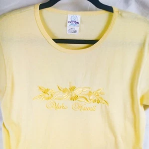 Aloha Hawaii Embroidered Yellow T-Shirt 100% Cotton Short Sleeve Adult Size M - Picture 1 of 8