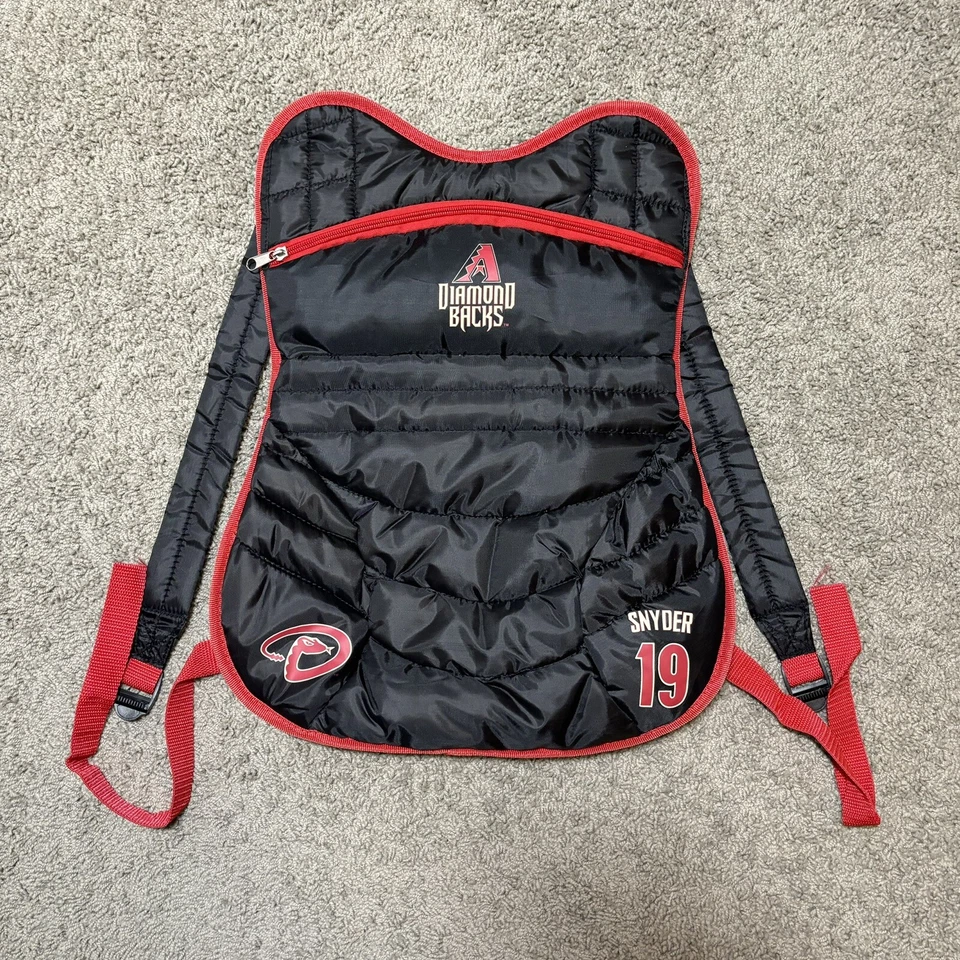 09 MLB Arizona Diamondbacks Chris Snyder backpack look-alike chest protector SGA - Image 1 of 3