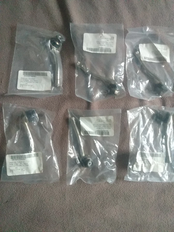 Lot Of 6 US Military Truck/Jeep/Humvee Valve Stem NSN 2640-00-729-6081 NOS New - Image 1 of 1