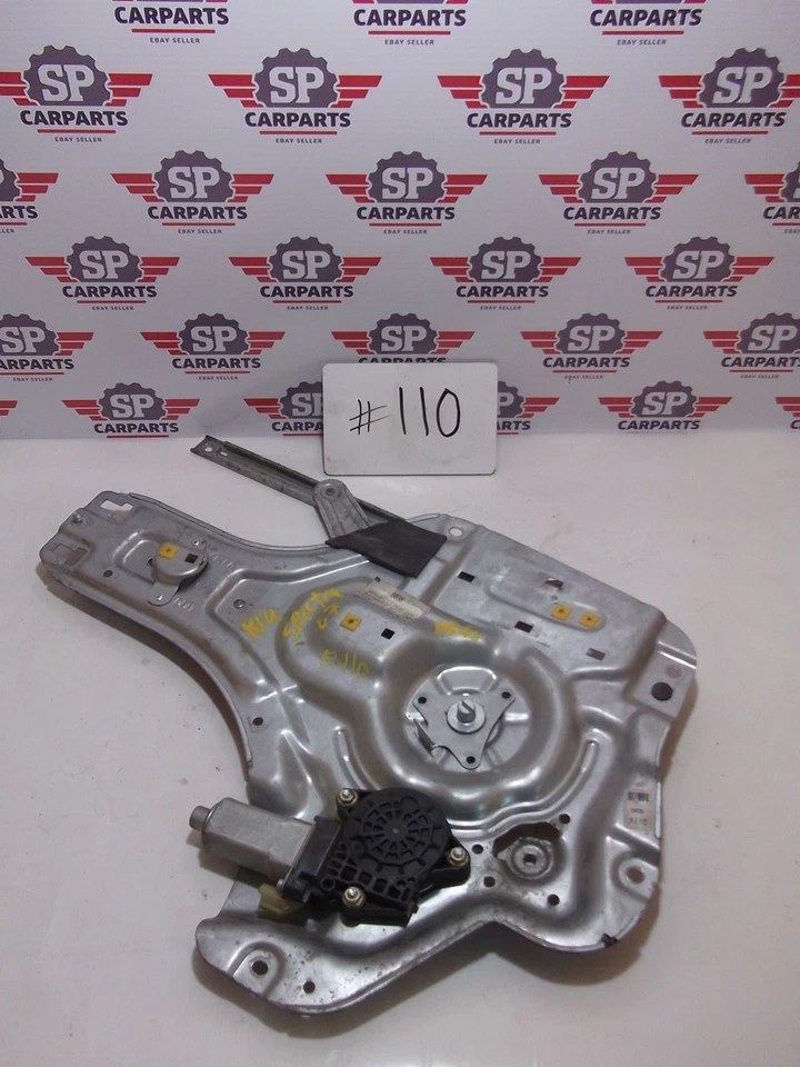 Motor regulador ventana trasera izquierda kia espectra 2005 2006 2007 2008 2009 Foto 1 de 1