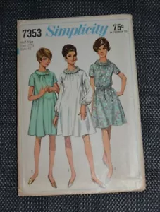 Simplicity 7353 sewing pattern, womens dress, size 22 1/2 bust 43" - Picture 1 of 3