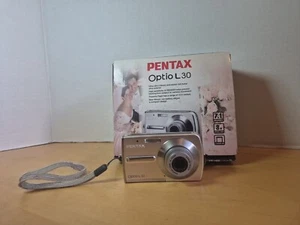 Pentax Optio L30 7.1MP Compact Digital Camera Silver - Tested & Working Free P&P - Picture 1 of 13