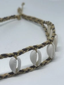 Handgefertigtes Kaurimuschel Halsband Halskette 16" Boho Strandschmuck geflochtene Kordel - Bild 1 von 11