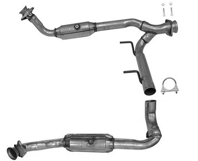 Y Pipe Catalytic Converter MADE IN USA for Lincoln Navigator 5.4L 05-06 - Image 1 of 4